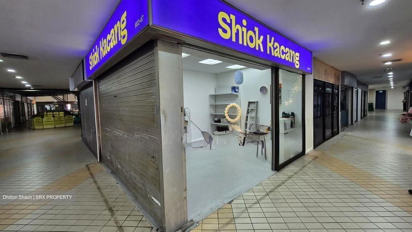Upper Serangoon Shopping Centre (D19), Retail #618115981